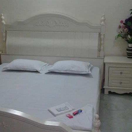 Royal Paying Guest Hotel Kolkata Ngoại thất bức ảnh