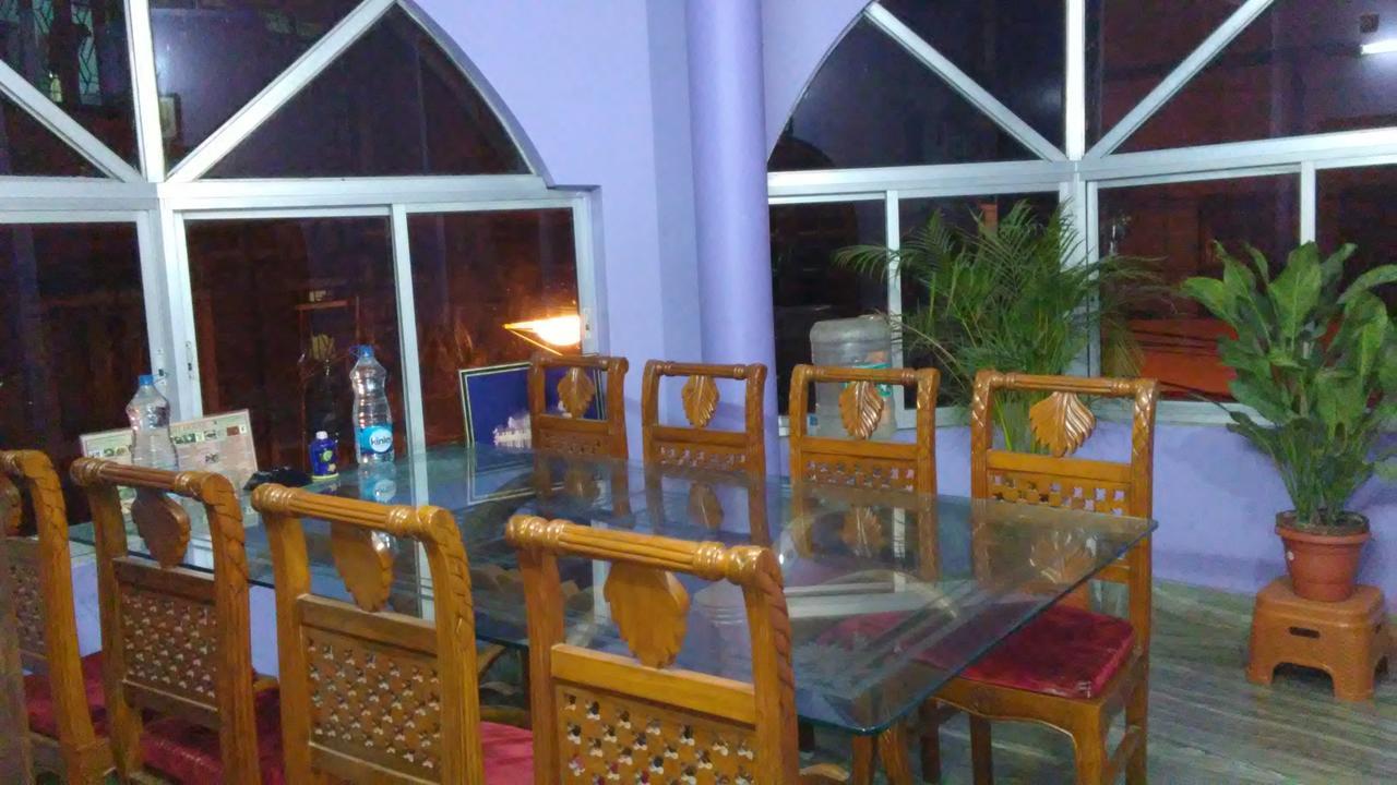 Royal Paying Guest Hotel Kolkata Ngoại thất bức ảnh